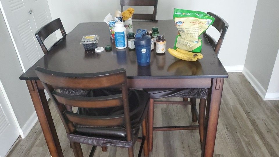 Dining table with 4 chairs