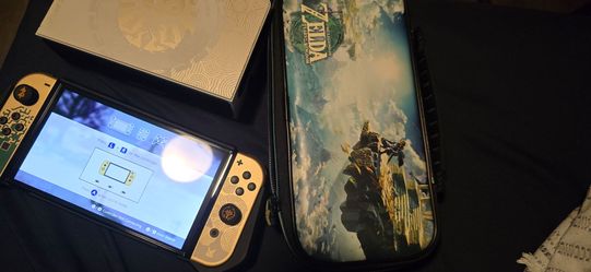 Nintendo Switch OLED Zelda ToTK edition