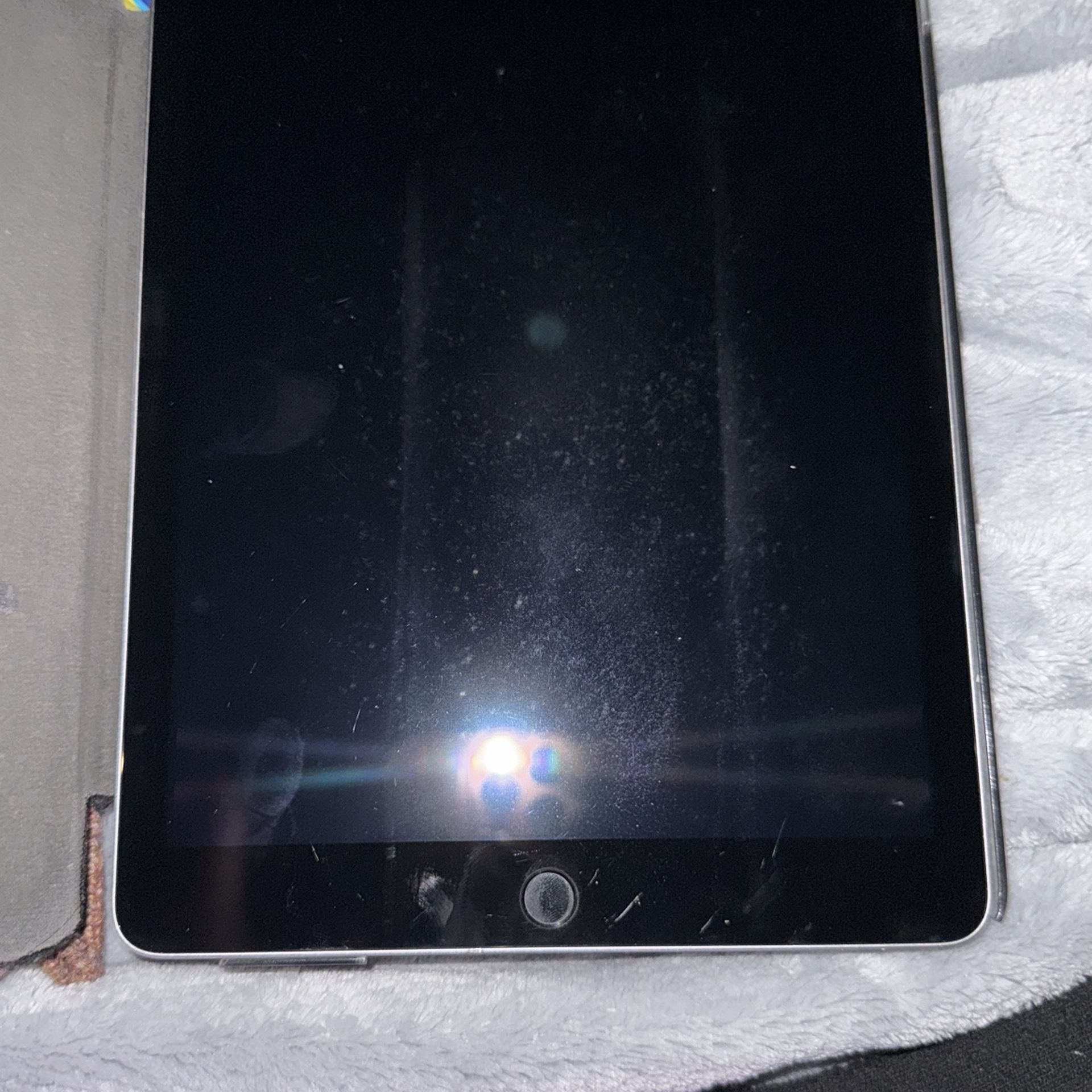 7th Gen iPad