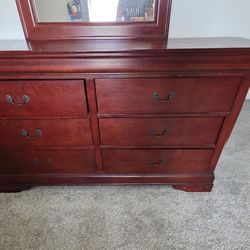 Dresser with Mirror 6 Drawers
