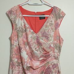 Host pick - Adrianna papell dress Christmas/ new year / party