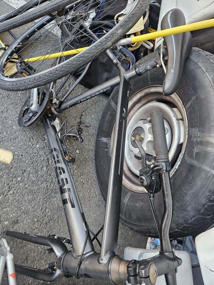 Giant Escape M3 Bike