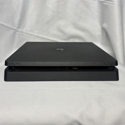 Flawless PS4 Slim 1TB With Controller. Cables Included.