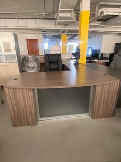 Modern executive L shape desk 72”x90”