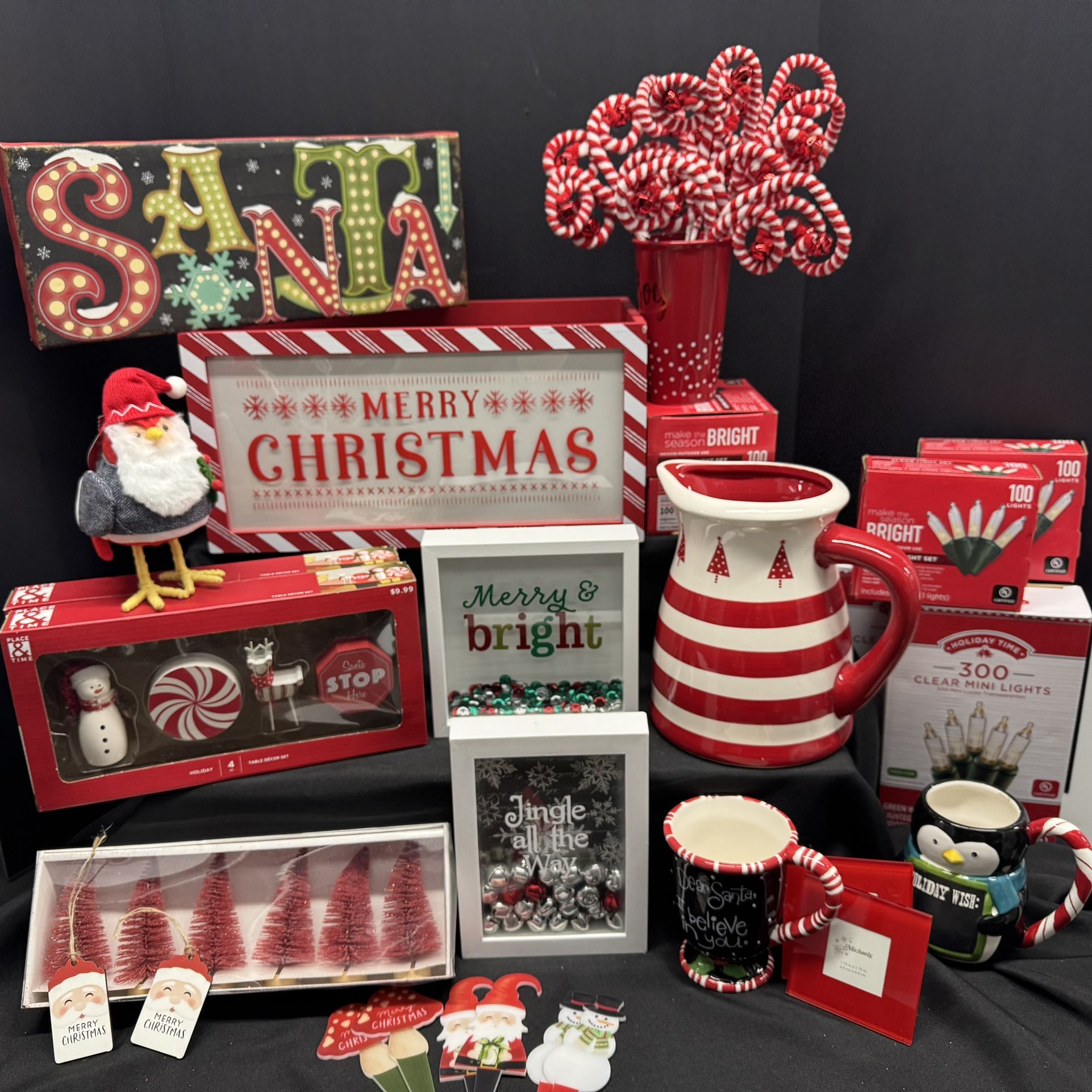 Merry Christmas Red & White Tablescape Fun – 47 Piece Group