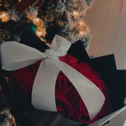 Red Rose Eternal Bouquet 🌹