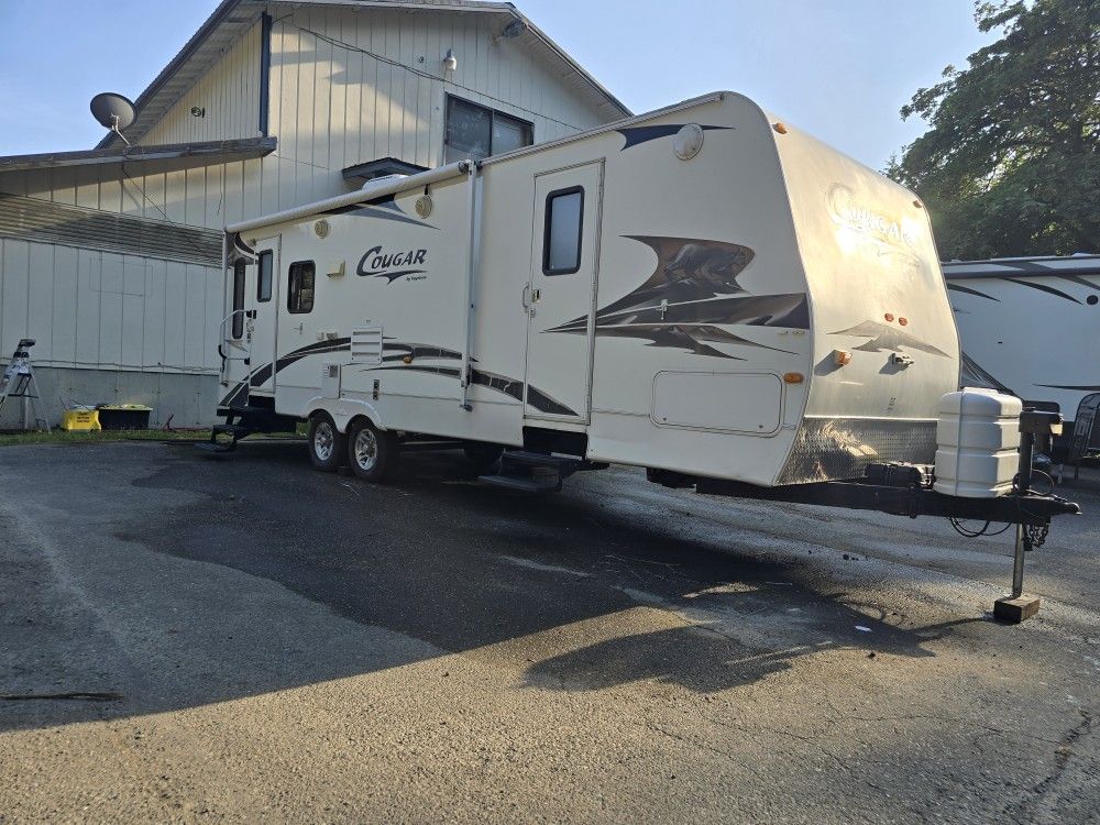 2008 Keystone cougar 294 RLS