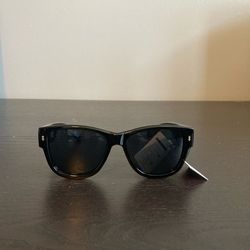 Dazey Shades Thick Arm Square Lens Sunglasses (DS453) Black