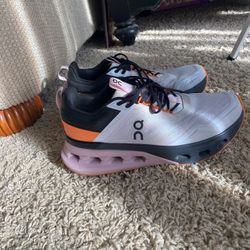 On CLOUD ☁️ Women's Running Shoes 