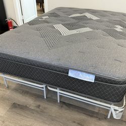 Queen Pillow Top