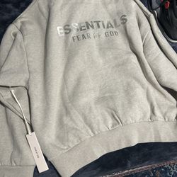 Essentials FOG Hoodie Size XL