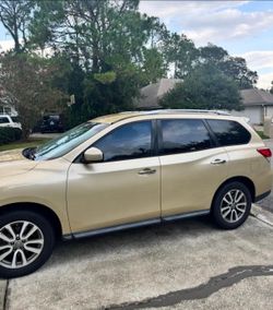2013 Nissan Pathfinder