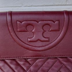 Tory Burch  Leather Purse ( Small Size )
