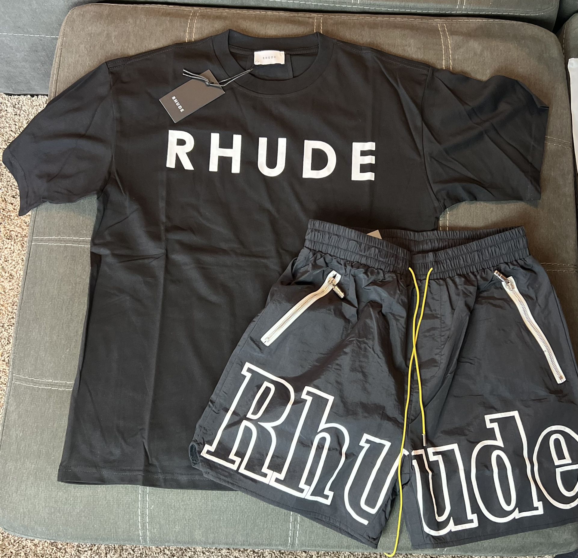【専用出品ですm(_ _)m】 Rhude Shirt & Shorts - www.albmac.com