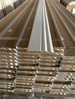 $7.99/pc 16 feet 4 inch Wall base Baseboard