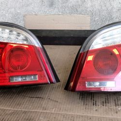 2010 Bmw 535 Tall Lights $120