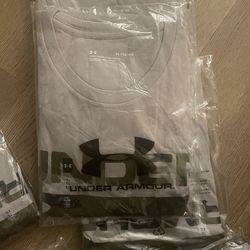 Grey - Under Armour Size XL Shirt. Brand New 