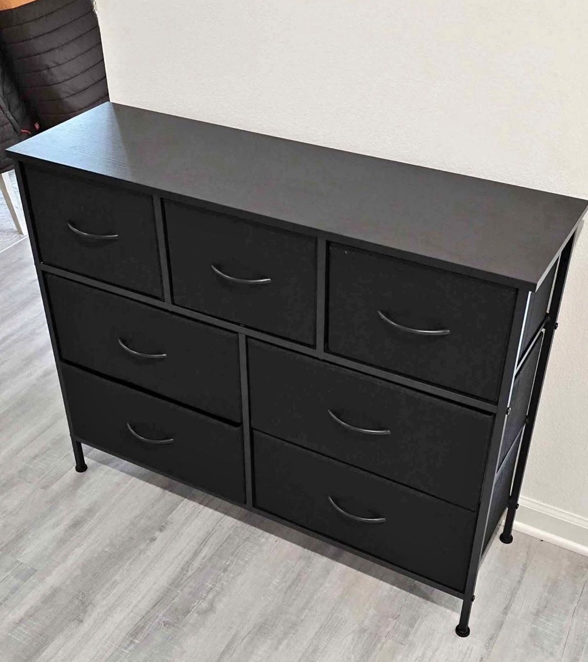 New Black 7-Drawer Dresser