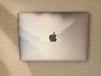 Apple MacBook 12” Retina 8GB RAM 256GB SSD