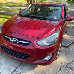 2012 Hyundai Accent