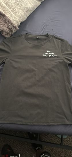 Nothing but the blood of Jesus shirt Size Small