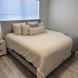 King Bed Setup (Mattress + Adjustable Base + Frame)