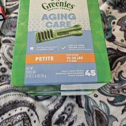 Greenies Aging Care Dental Treats Petite 45 Count