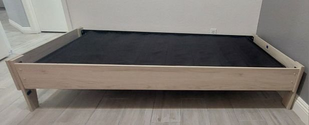 Twin Platform Bed