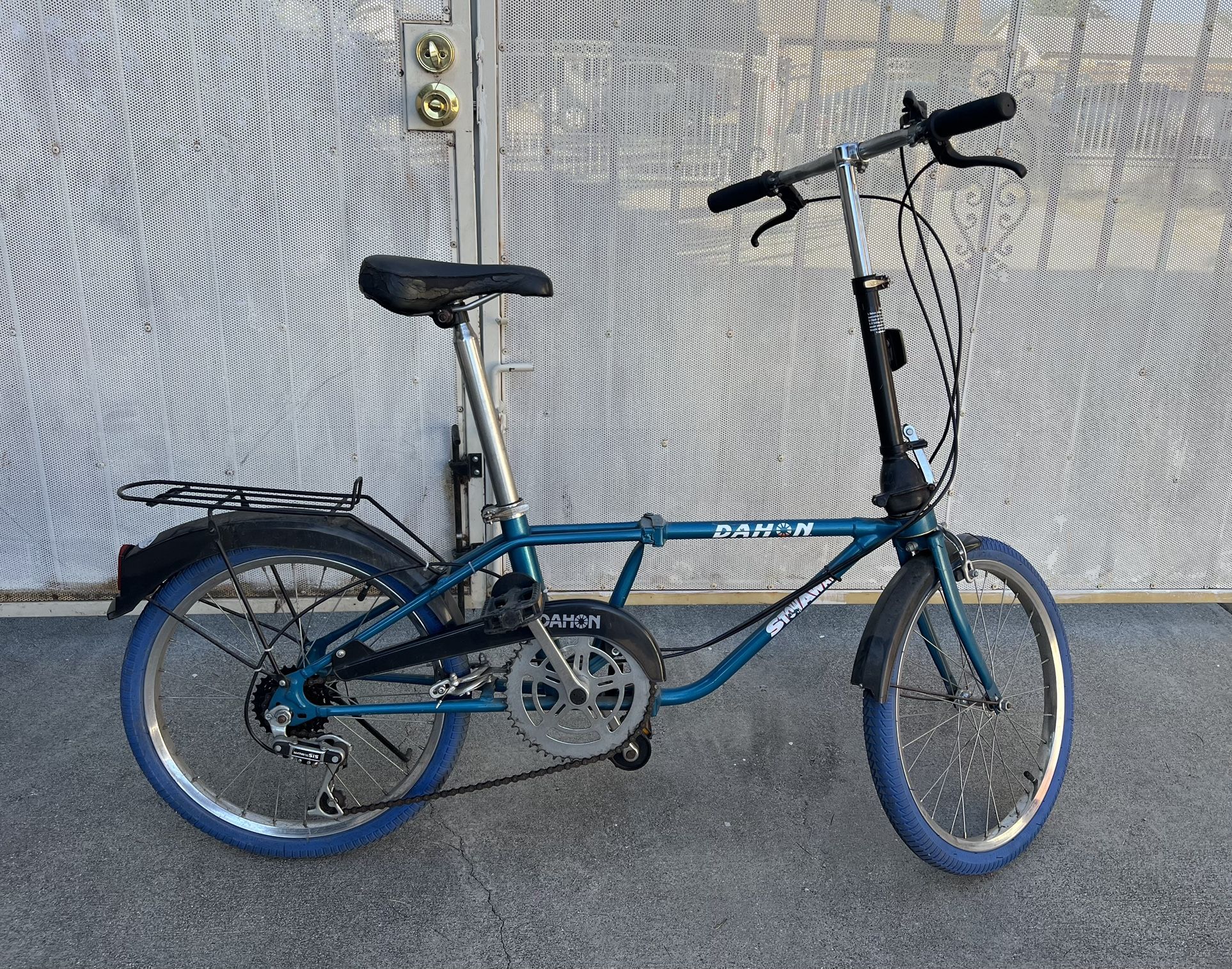 Dahon Stowaway Folding Bike (20” Wheels)