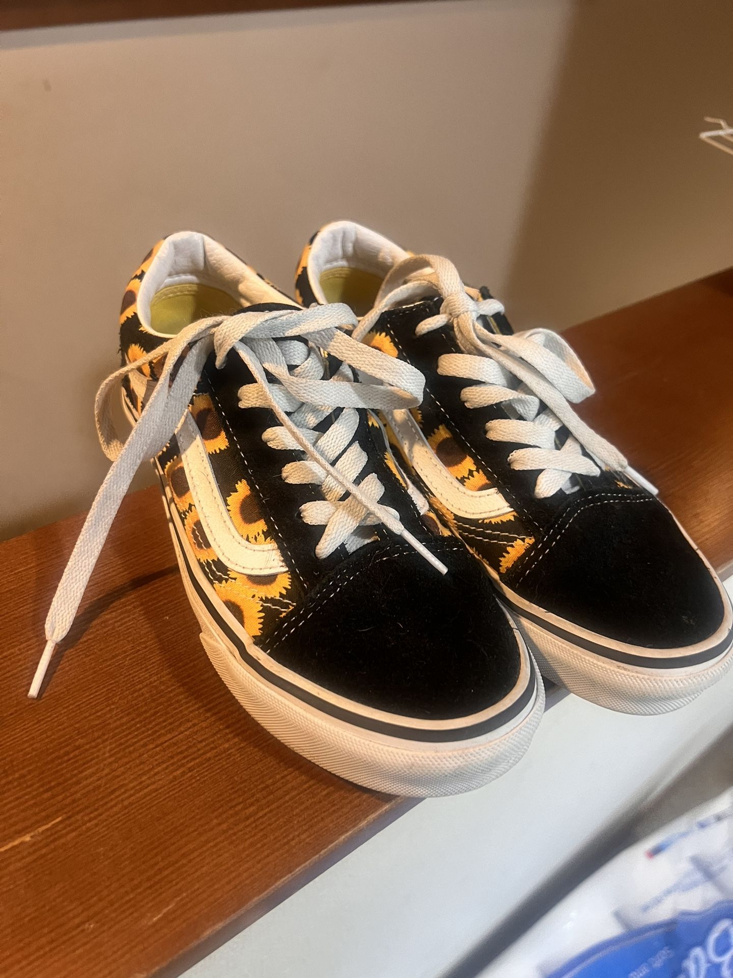 Girls Vans 