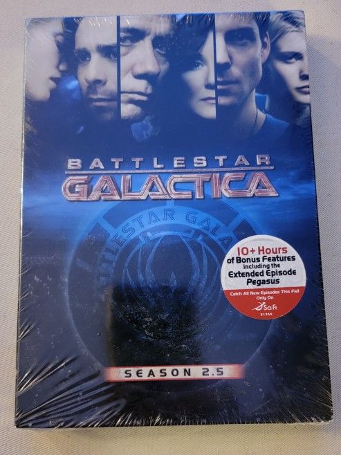 Battlestar Galactica Box Set New Sealed 2.5