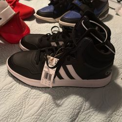 Men’s Adidas hoops Brand New $600obo