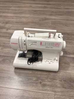 Singer Millennium Series 6412 Sewing Machine – Fully Serviced, Like New