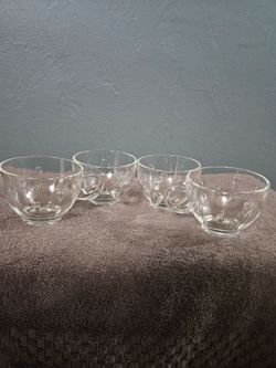 Set of 4 Vintage Clear Glass Teacups