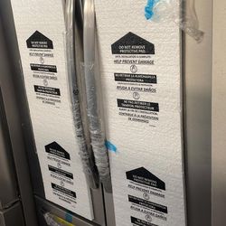 FRENCH DOOR REFRIGERATOR  NEW!