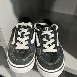 Kids Vans Size 1 Black And White Good Shape