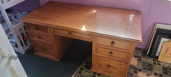 Solid Wood Desk 72×35×31T