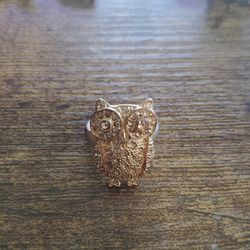 Golden owl ring