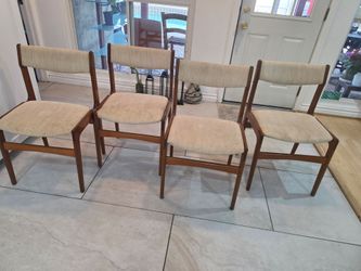 Mid Century Danish teakwood Dining room chairs