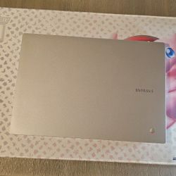 Galaxy Chromebook Go 14", LTE, 32GB, Silver