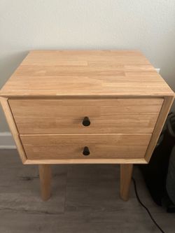 Silk & Snow Solid Wood Nightstand – Like New