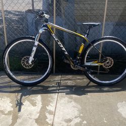Scott Scale Rc Bike 
