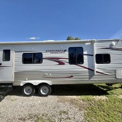 2014 autumn Ridge by StarCraft 26 foot in very good condition one slide out