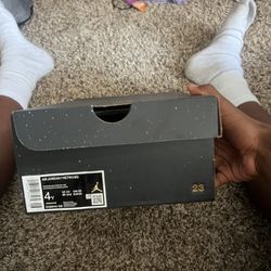 AIR JORDAN 7 RETRO