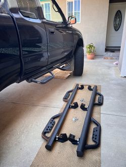 Side steps running boards side rails side bars nerf bars installation available x extra Toyota tacoma Toyota tundra Nissan frontier Chevrolet Colorado
