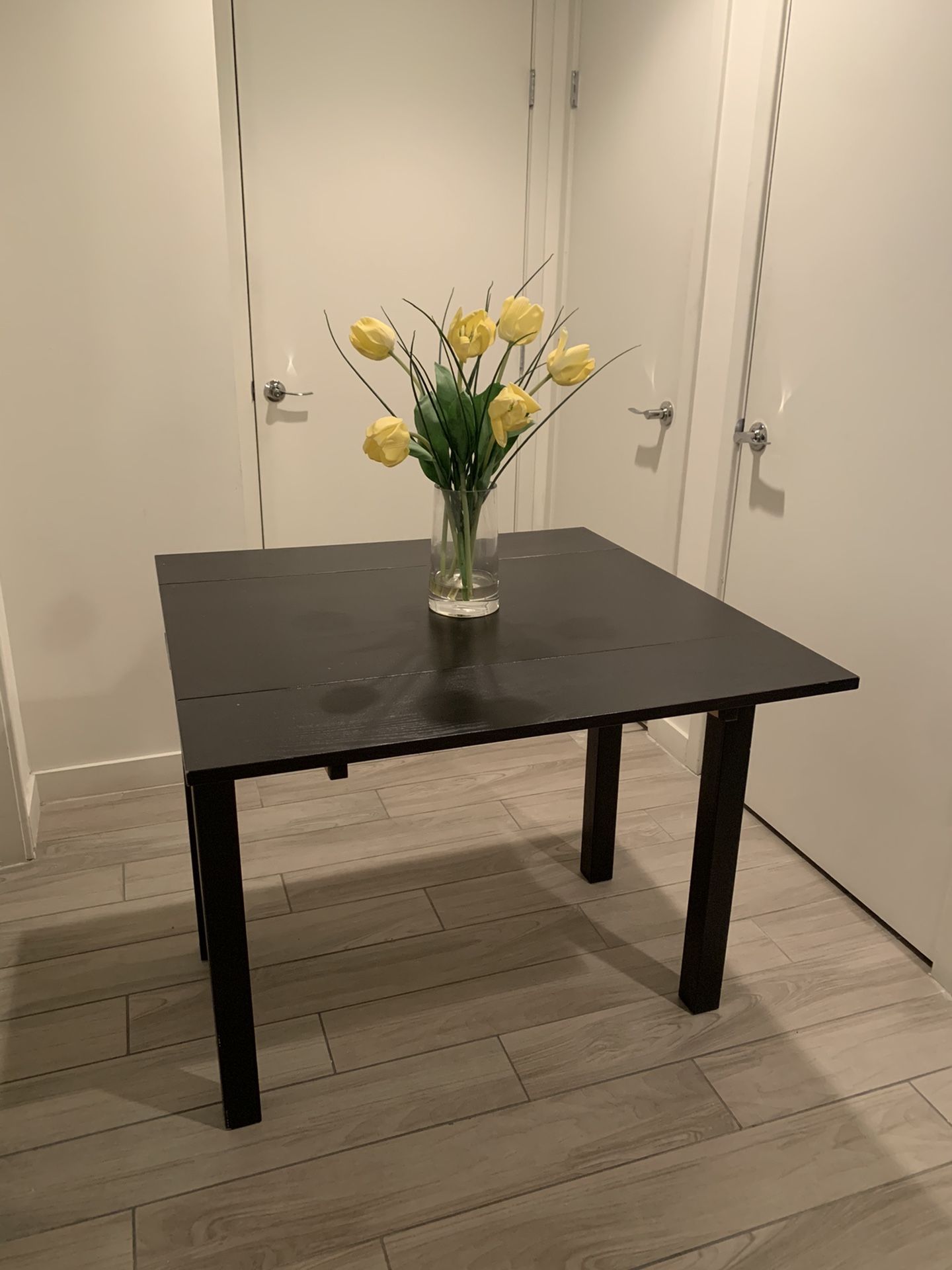 Expandable Table - 35” x 35” Extended; 35” x 19.5” Closed