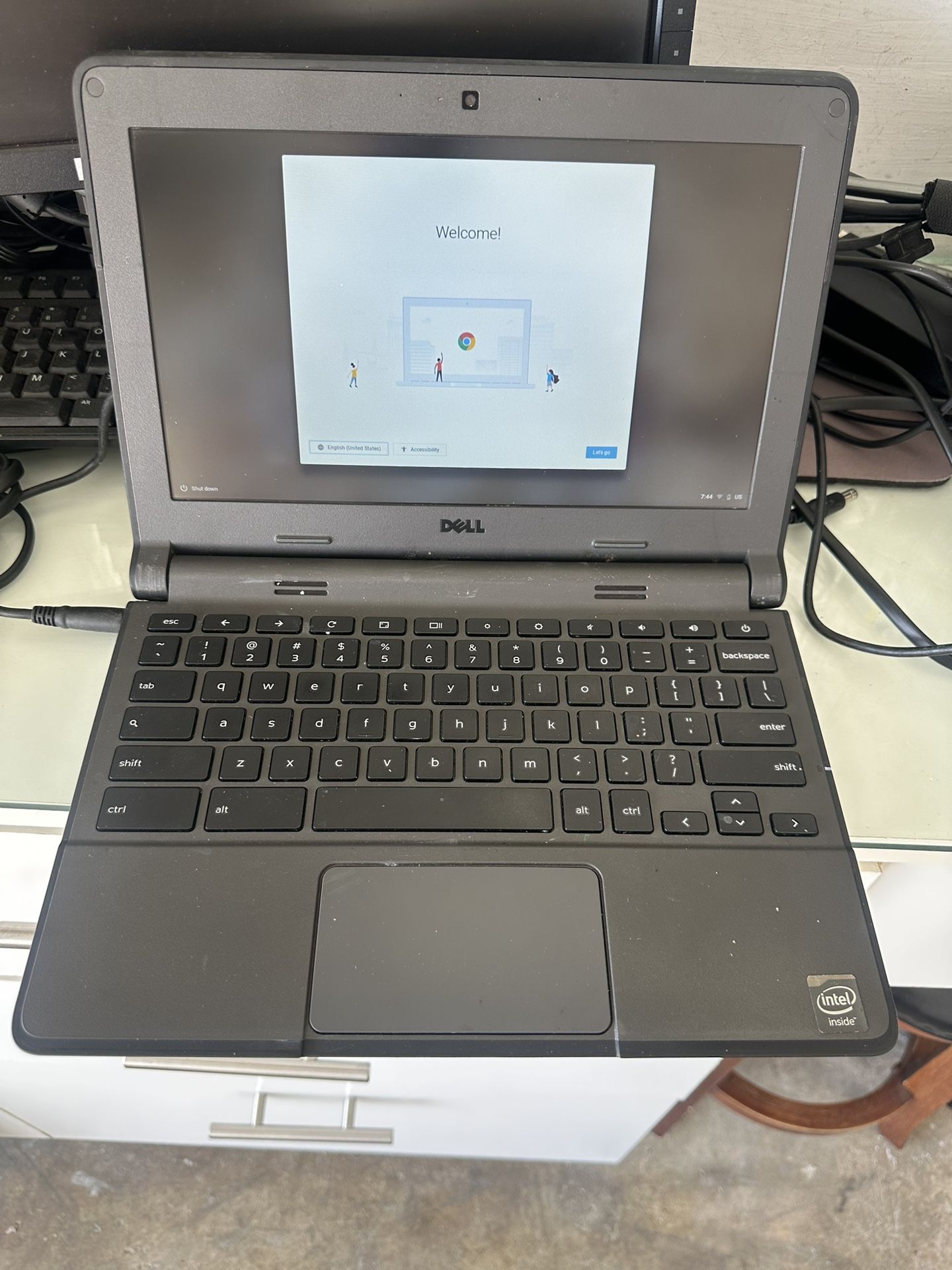 Dell Chromebook 11 P22T (Model 3120) NO Power Adapter, In Perfect Working Condition