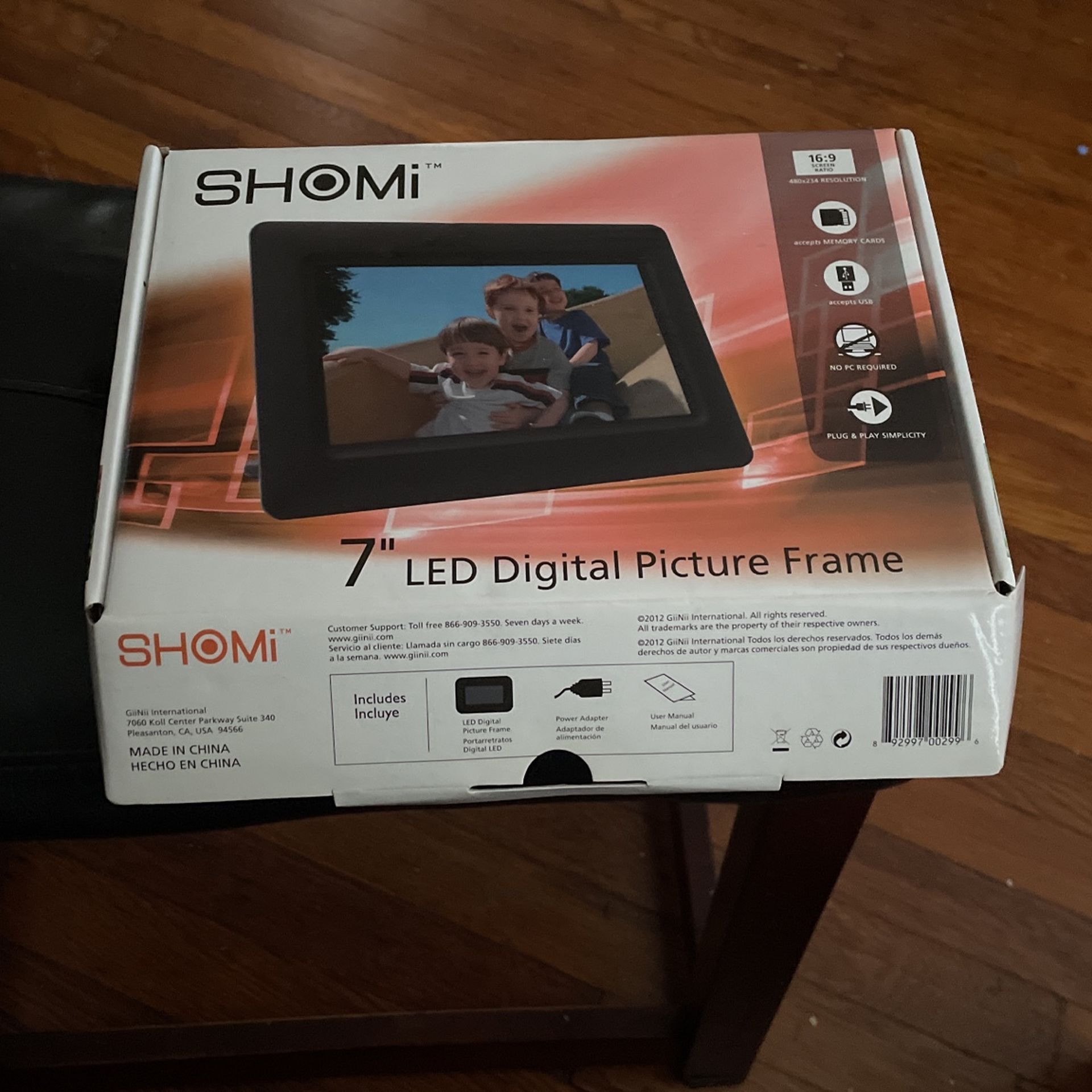 Shomi 7: Inch Led Digital Picture Frame New