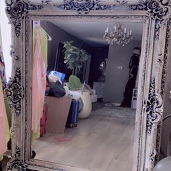 Beautiful Antique Mirror 