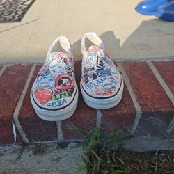 Girls slip On VANS Size 4.5 White Multi Color 
